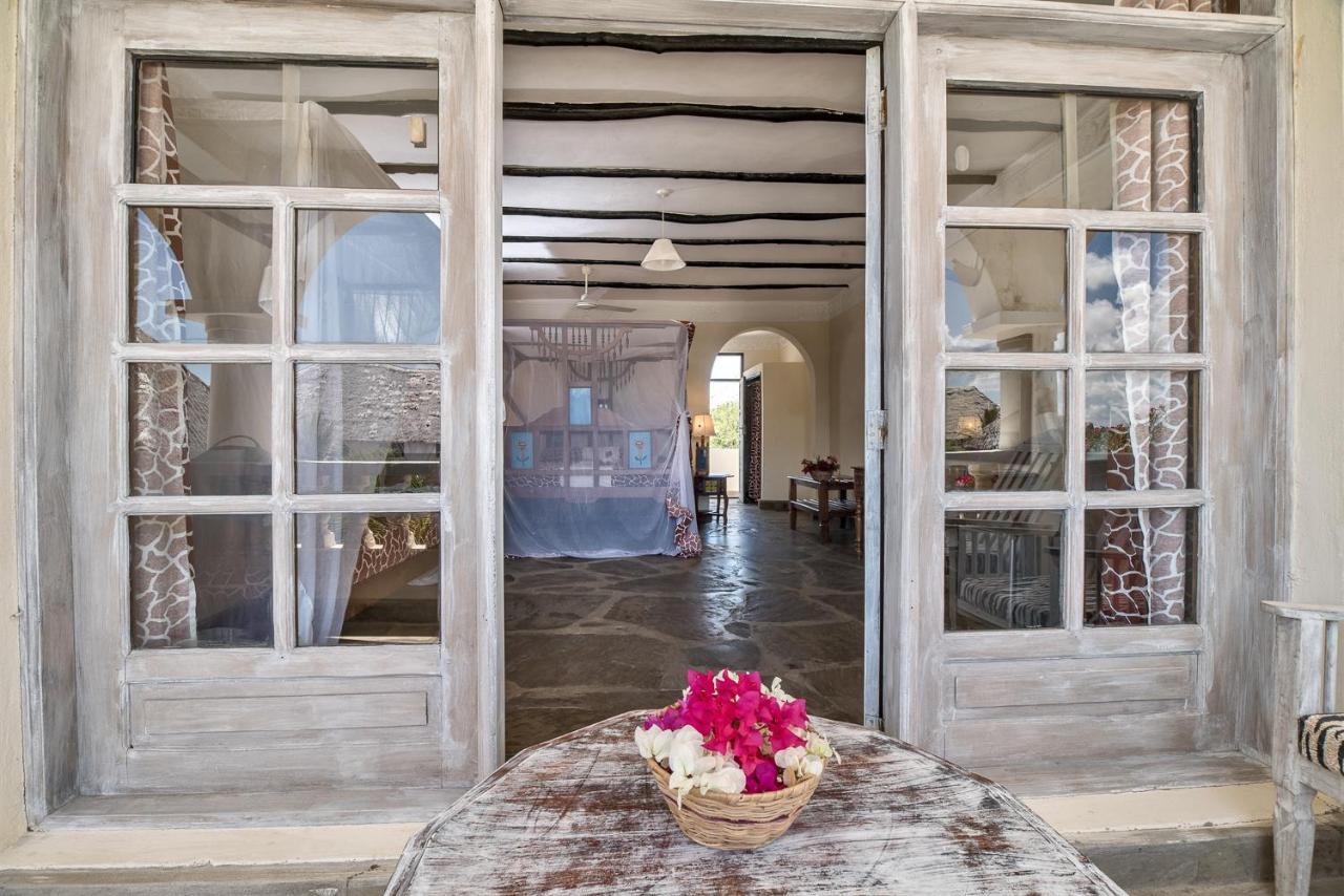 Jacaranda Beach Resort واتامو المظهر الخارجي الصورة