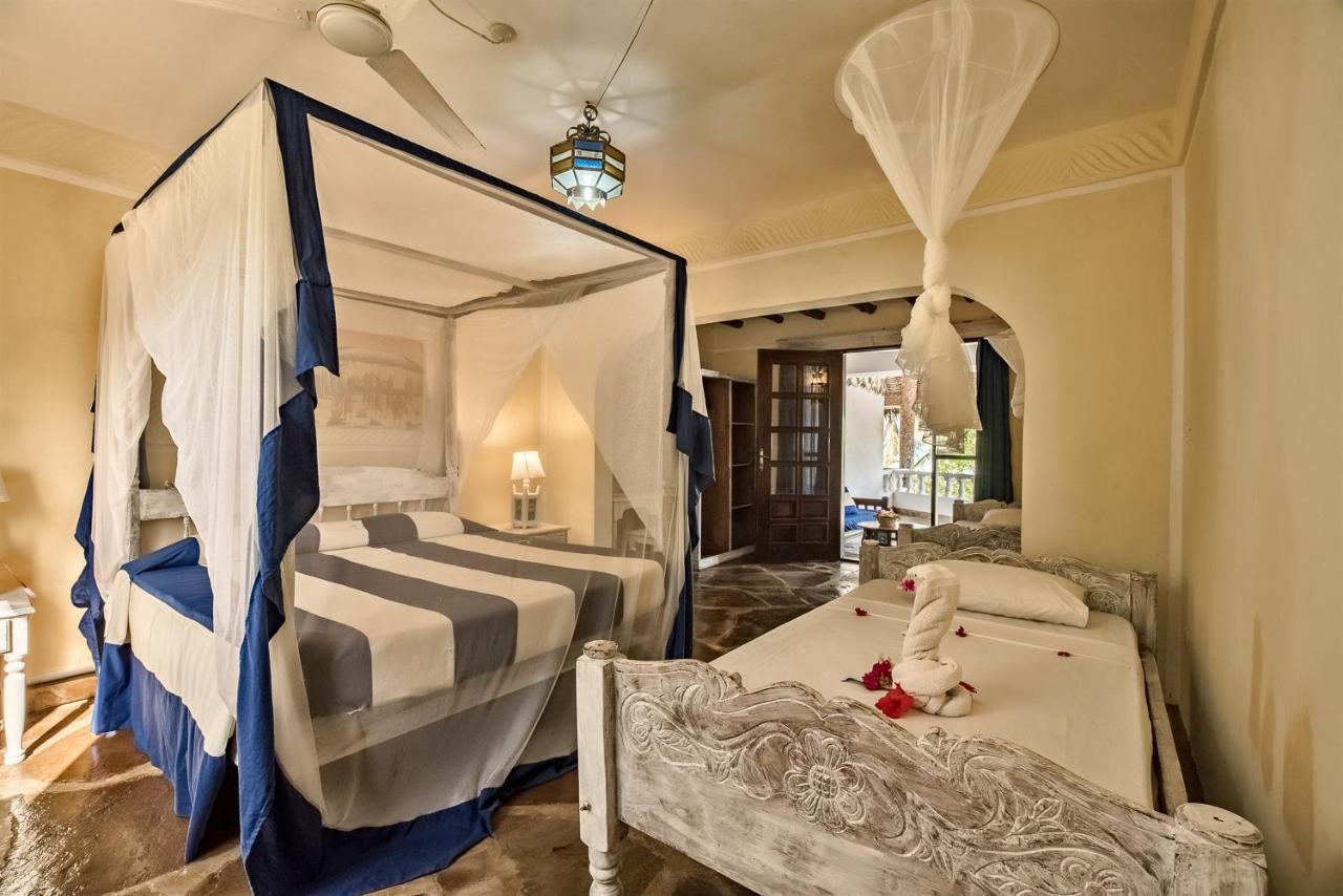 Jacaranda Beach Resort واتامو المظهر الخارجي الصورة