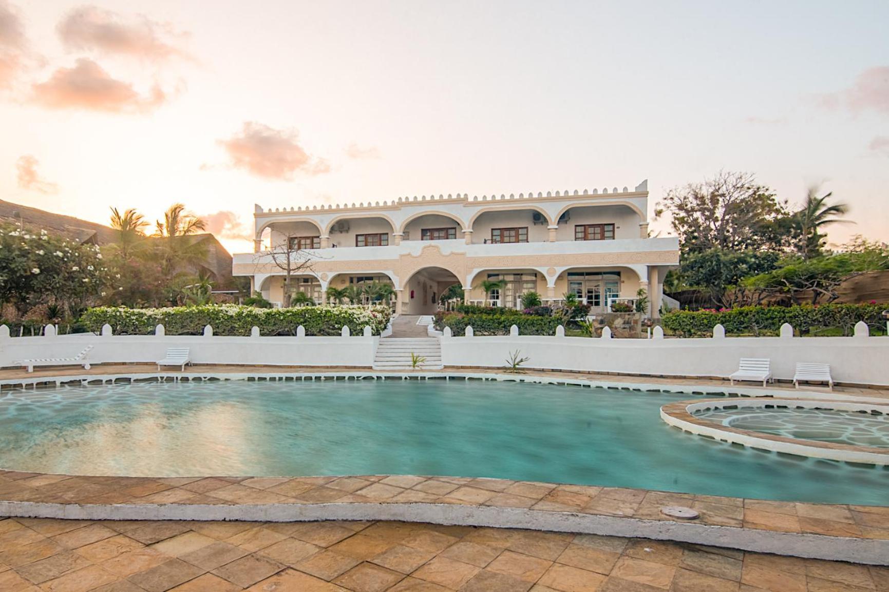 Jacaranda Beach Resort واتامو المظهر الخارجي الصورة